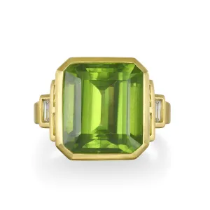 18 Karat Gold Peridot and Diamond Ring