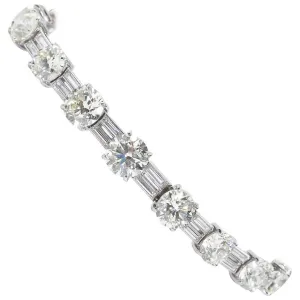 28 Carats 1960s Vintage Fine Diamond Tennis Bracelet