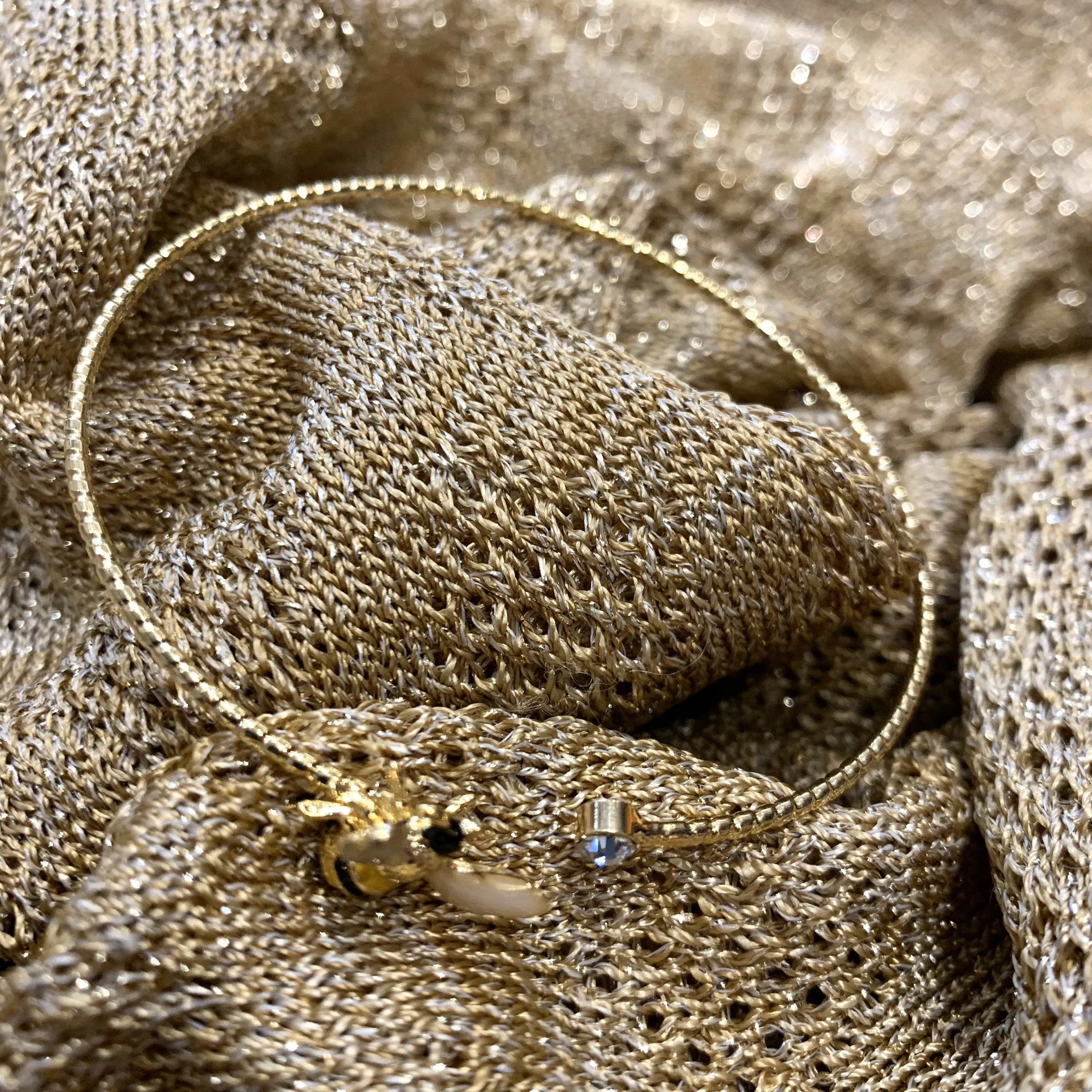 Bee open bangle gold plated crystal