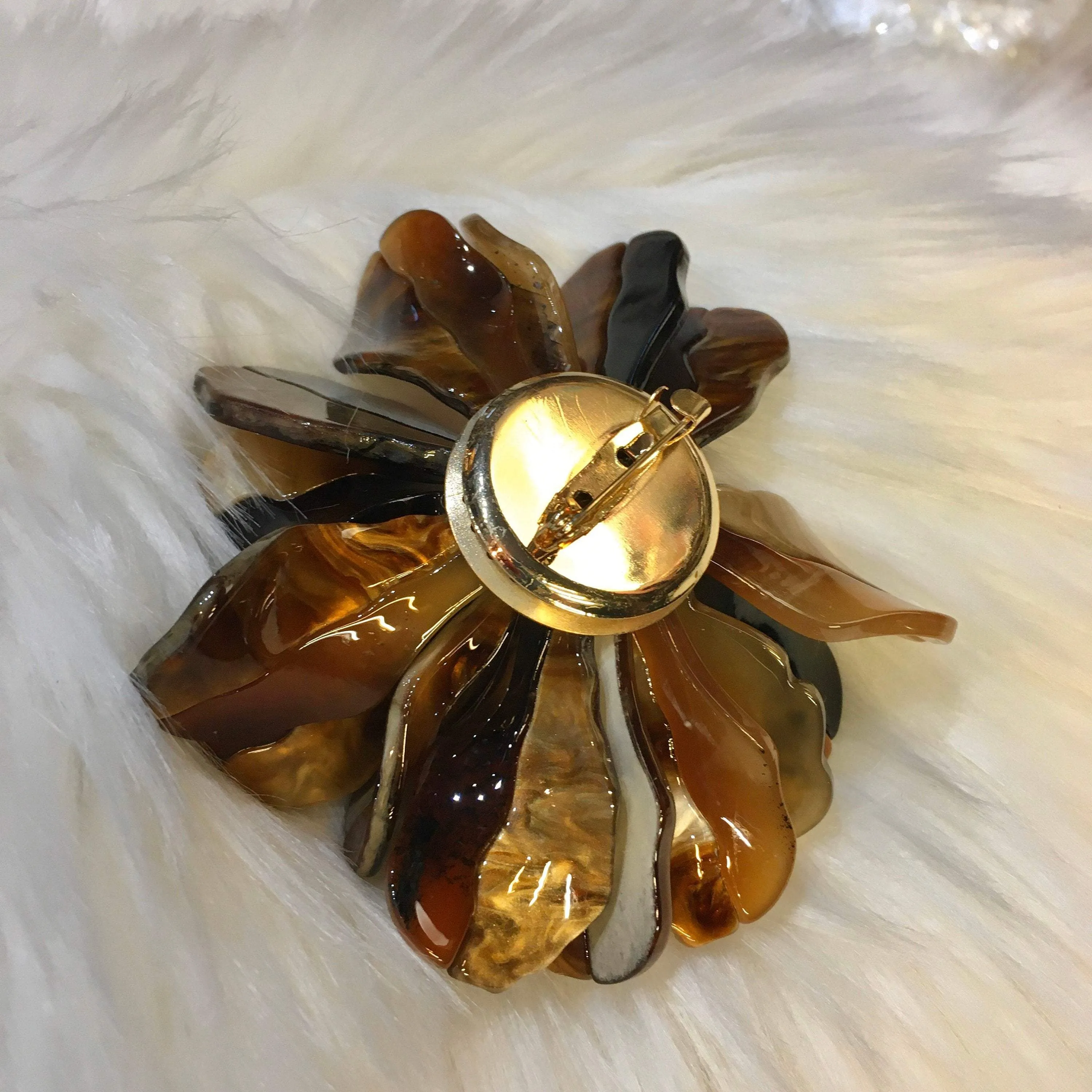 Brown Marblised Acrylic Brooch