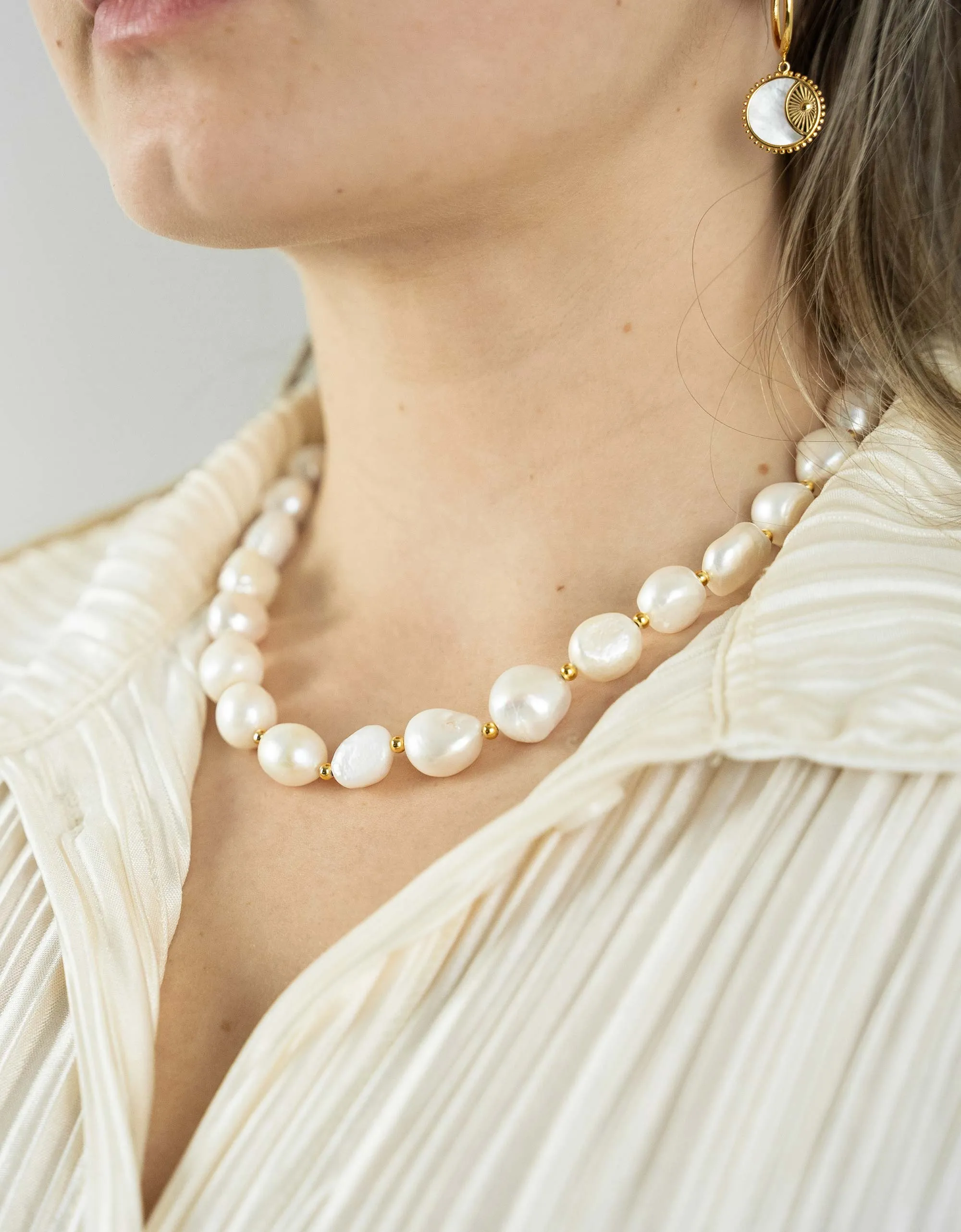 Chunky Pearl Necklace