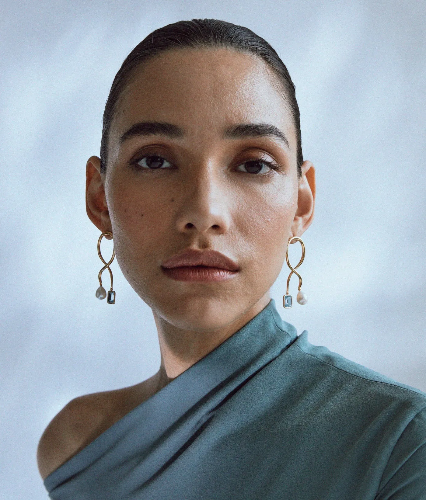 Etienne Earrings - Gold