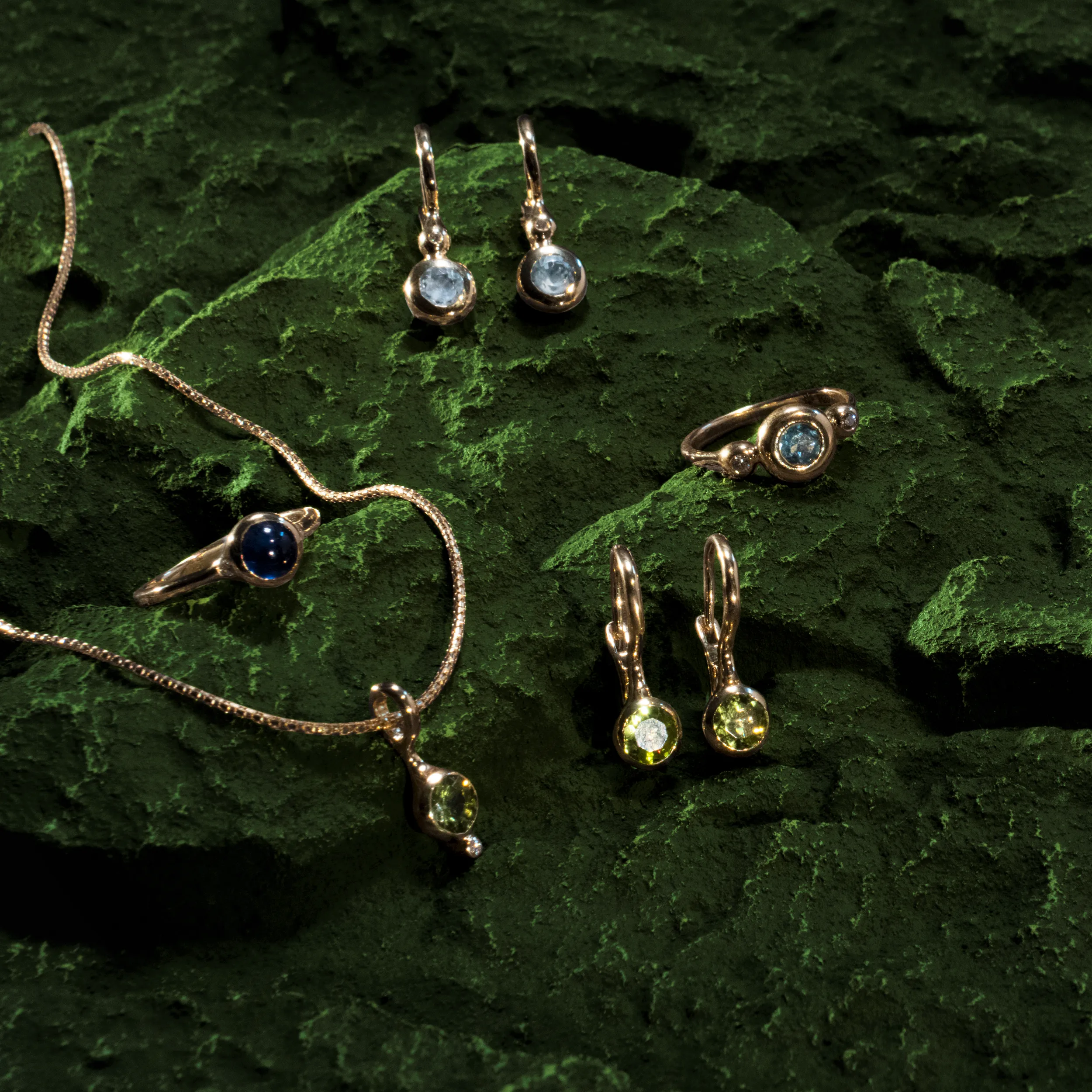 Europa Necklace 18 K Ring Gold