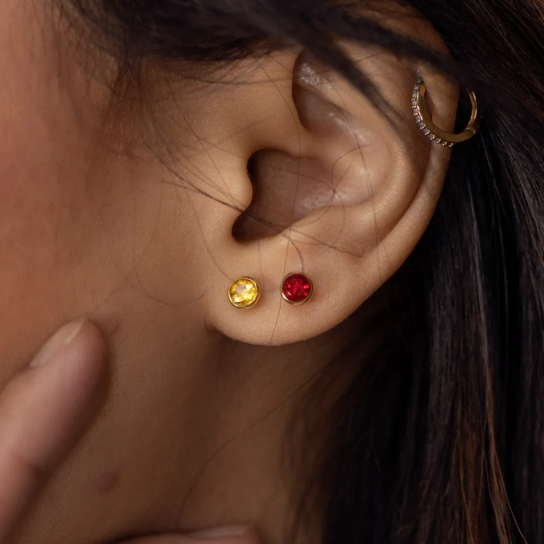 Garnet Mini Stud Earrings | Silver - January