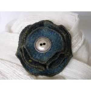 Harris Tweed Folded Layered Brooch - Green & Gold