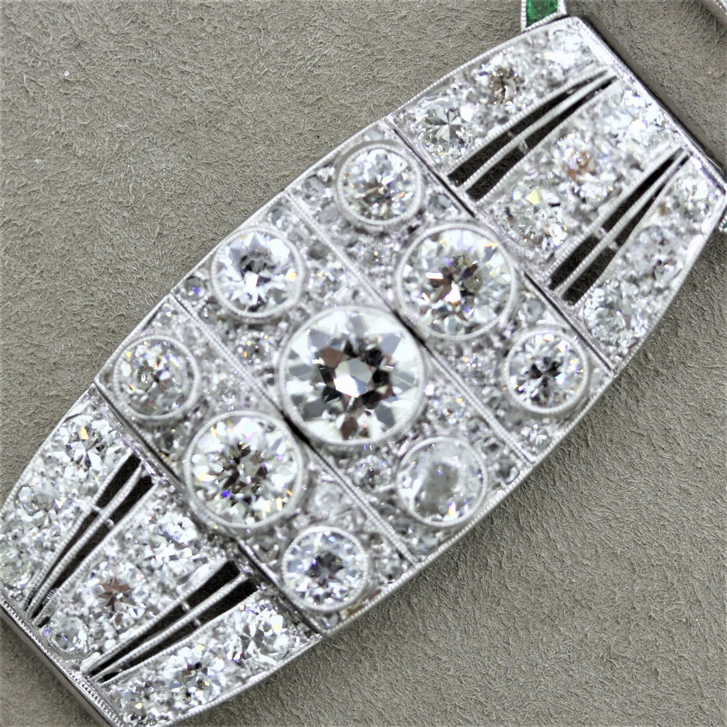 Magnificent French Art Deco Diamond Emerald Platinum Bracelet