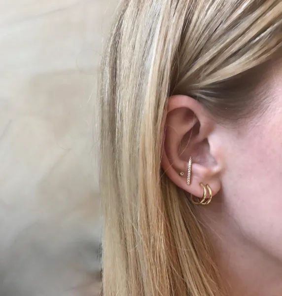 Mercury ear suspender (color options)