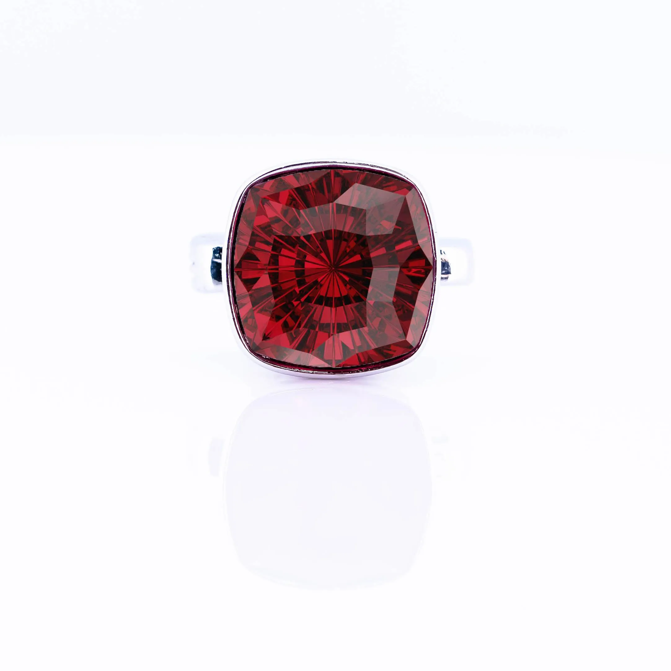MYSTIC BROOCH