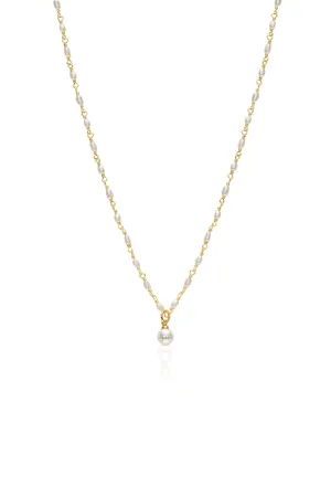 Ophelia: Classic Pearl Necklace