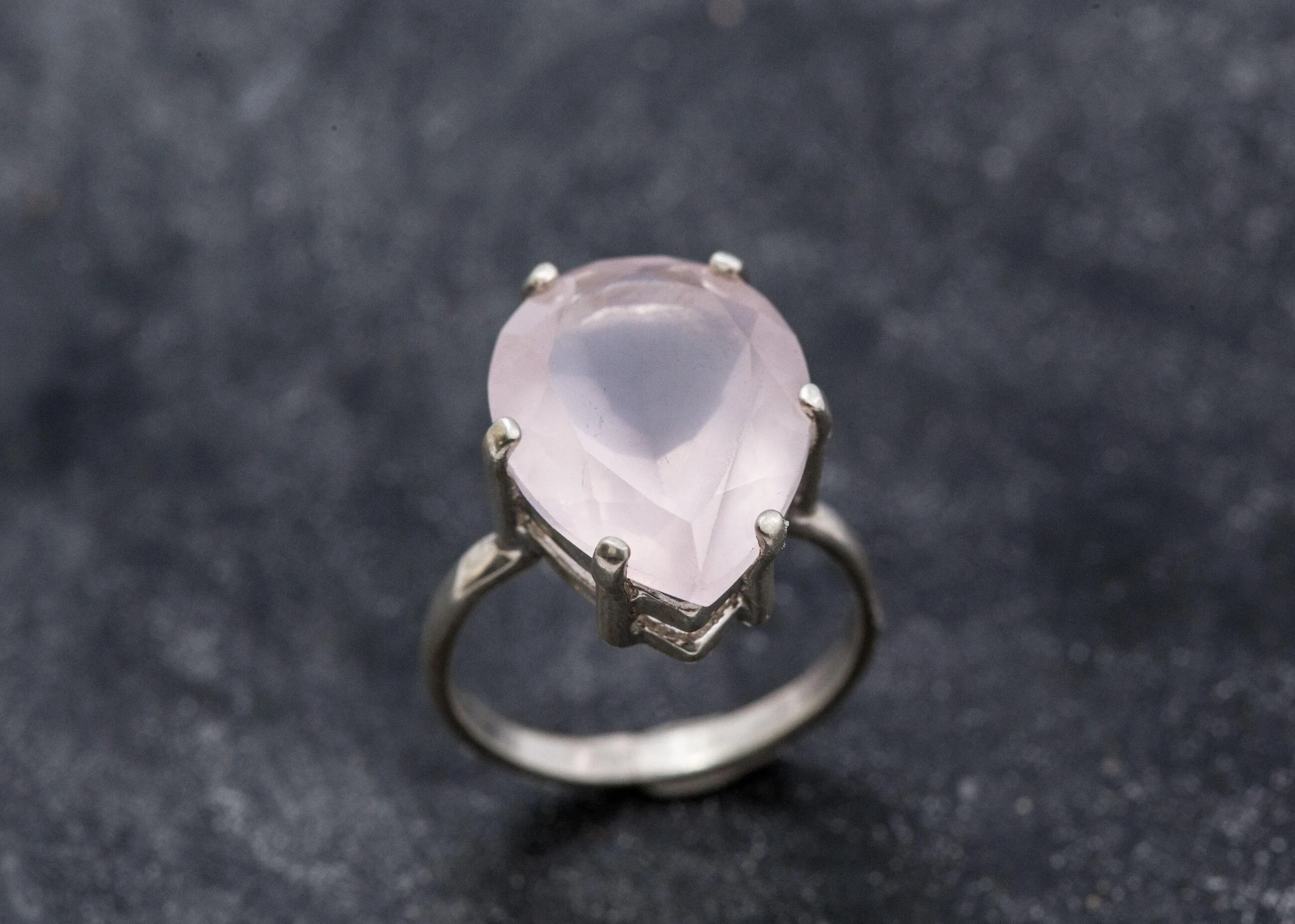 Rose Quartz Ring - Natural Quartz Ring - Large Pink Diamond Ring