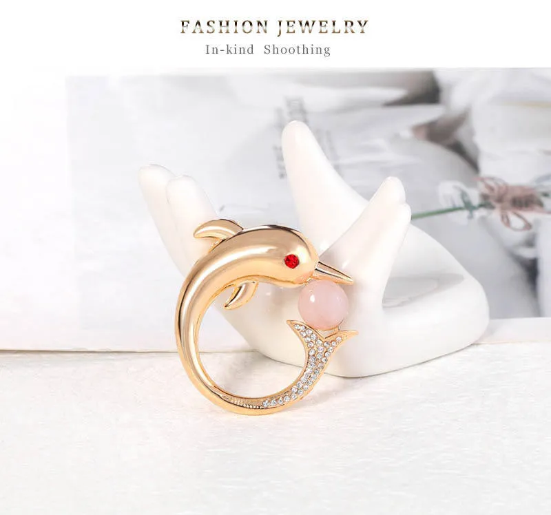SISSLIA High Quality Fashion Cute Gold Plated Copper Natural Freshwater Pearl Jewelry Zircon Animal Brooch Dolphin Brooches