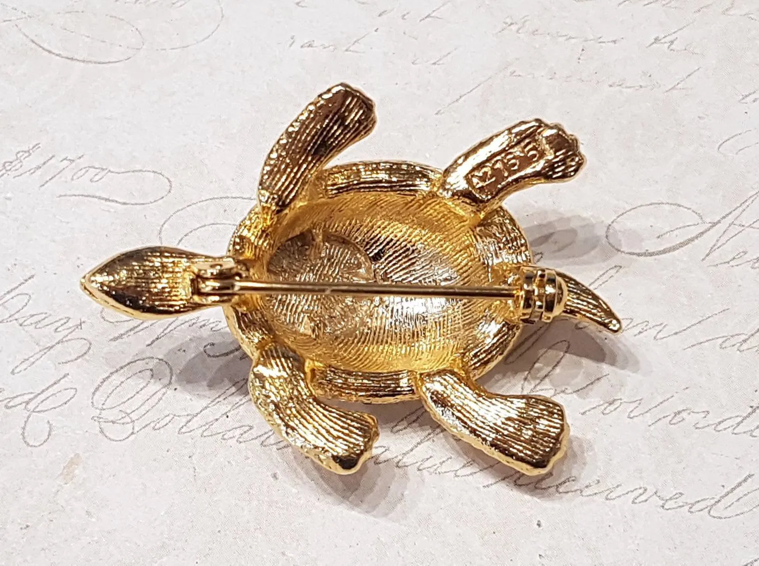 Sphinx Turtle Brooch Vintage Gold Glass Stone