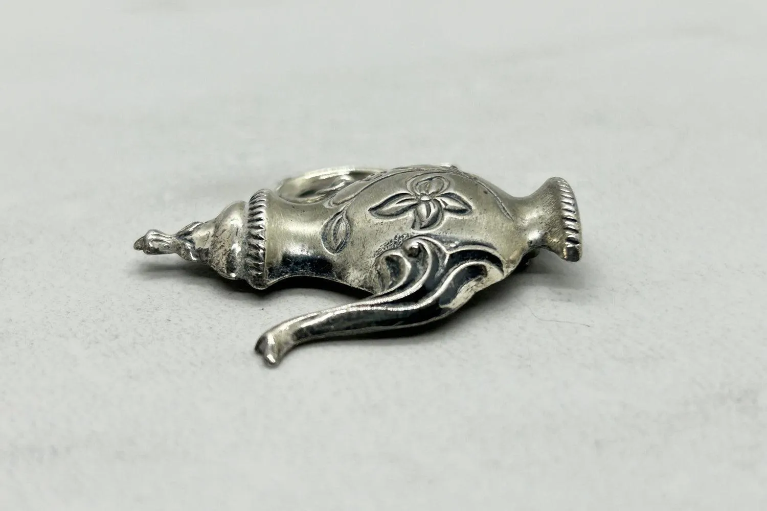 Vintage Silver Tone Teapot Brooch
